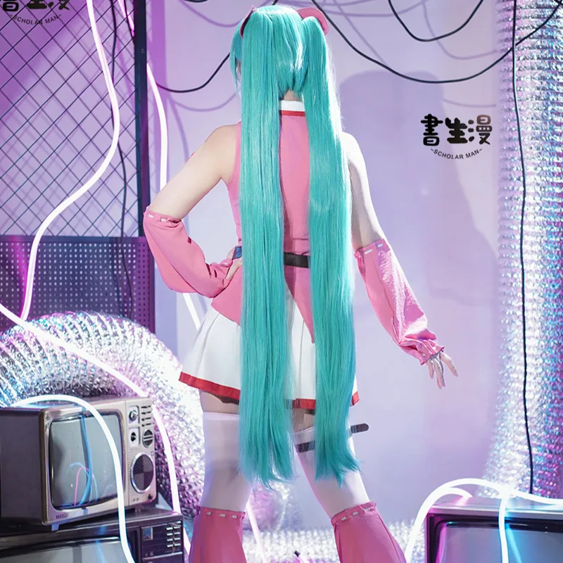 Anime MMiLku Gloomy Bear Cross - Prop De Cosplay recension och pris